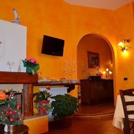 Bed and breakfast Relais Maria Luisa Locazione Turistica Di Simona Capaccio 3*