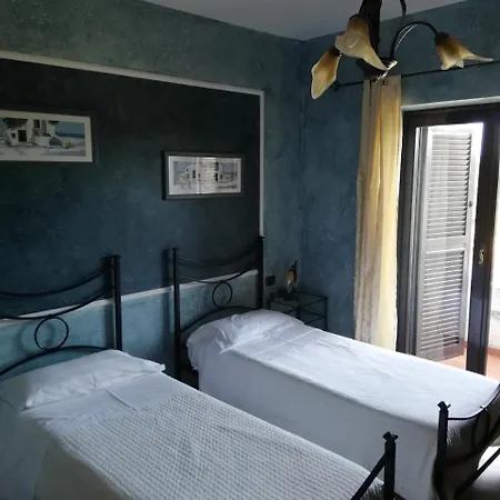 Relais Maria Luisa Locazione Turistica Di Simona Capaccio Fiumicino
