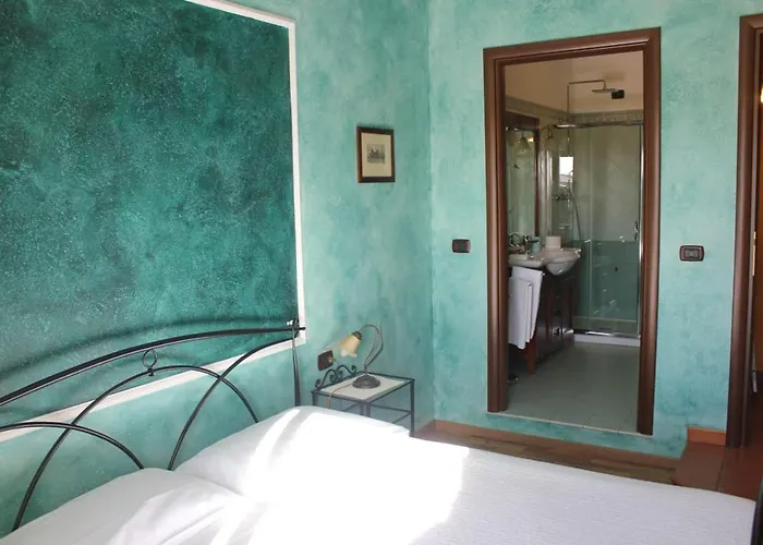 Relais Maria Luisa Locazione Turistica Di Simona Capaccio 3*