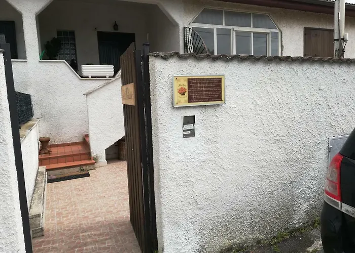 Relais Maria Luisa Locazione Turistica Di Simona Capaccio פיומיצ'ינו